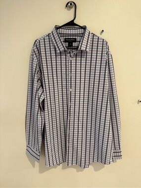 Mizzen+Main White Shirt with Blue and Gray Plaid